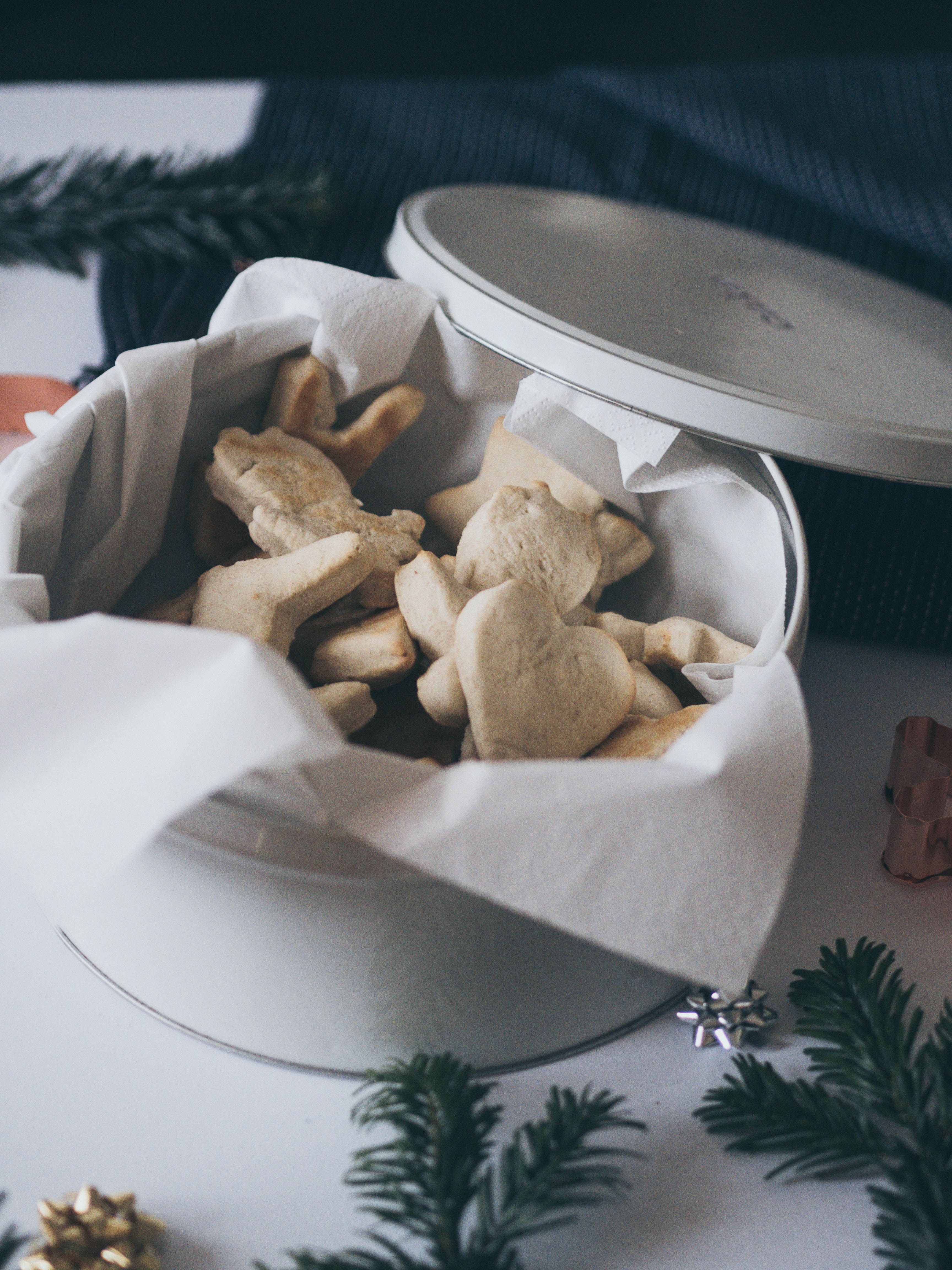 Norwegian Christmas Cookies - Kakemenn