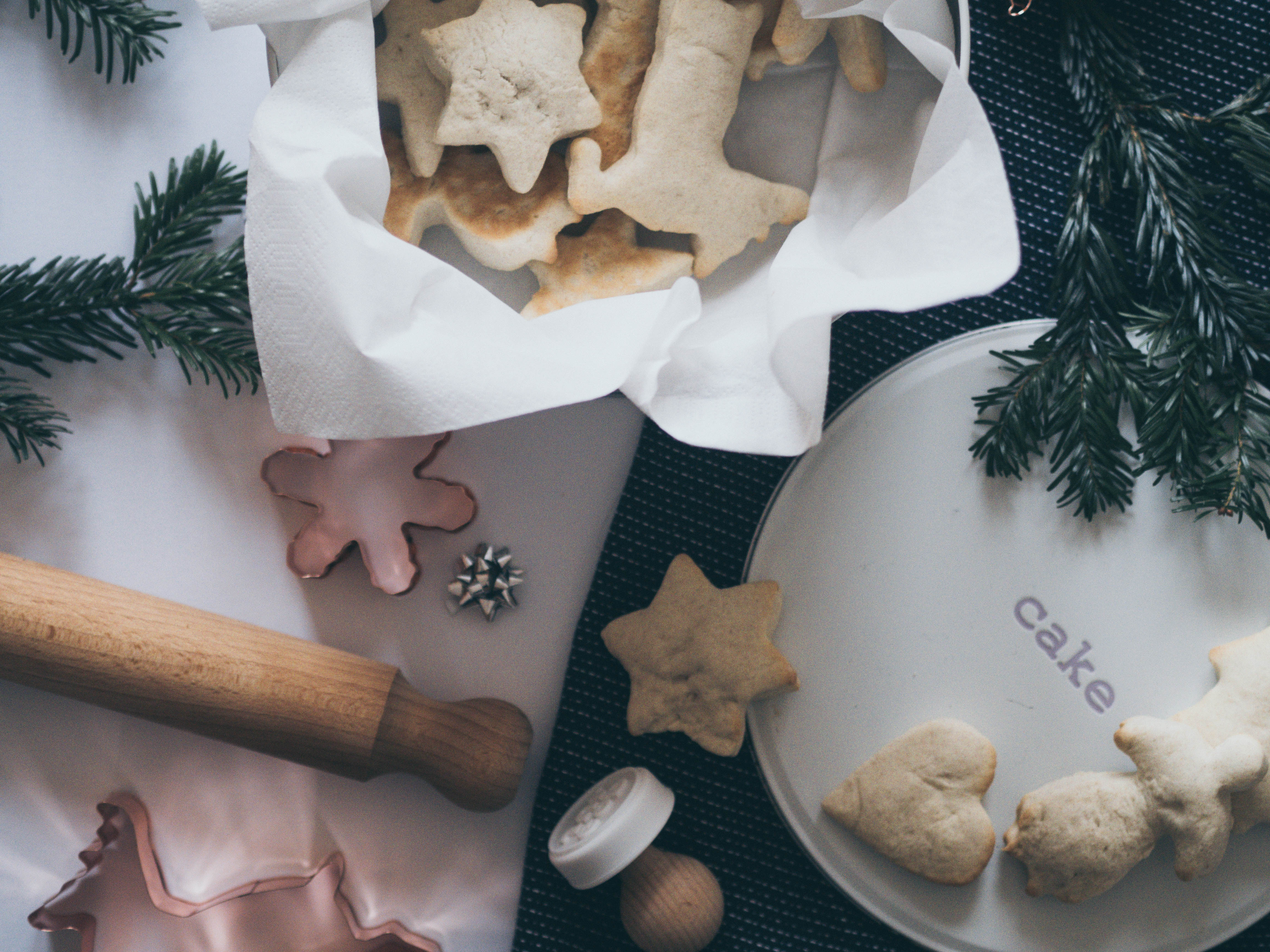 Norwegian Christmas Cookies - Kakemenn